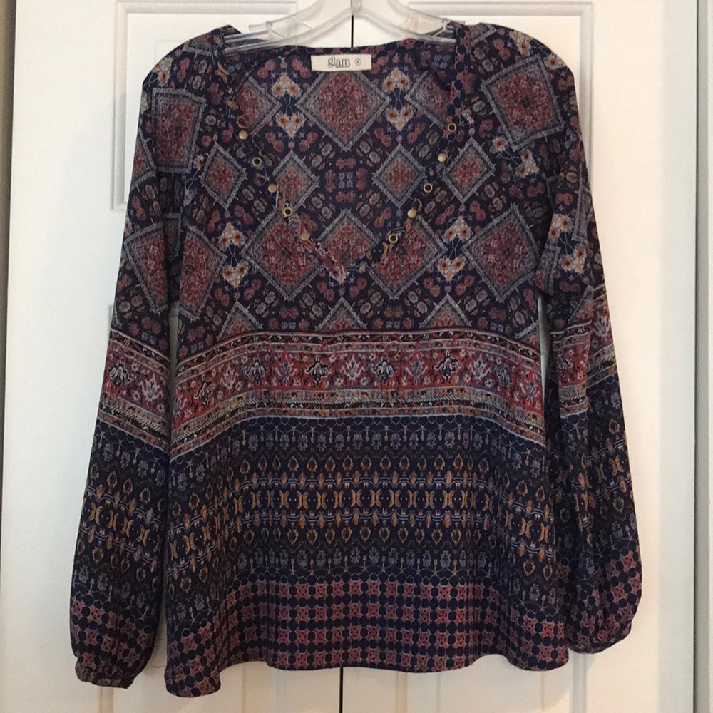 Glam blouse!